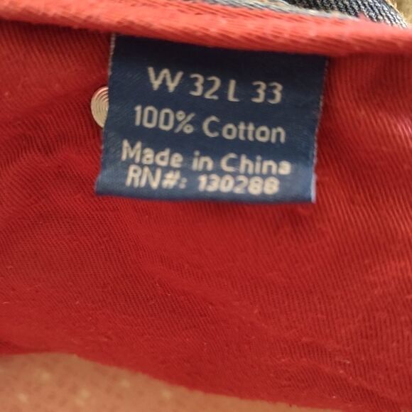 DENIM HOUSE Blue Jeans 32x33 100 Cotton Distressed Deconstructed Euc - Picture 4 of 6